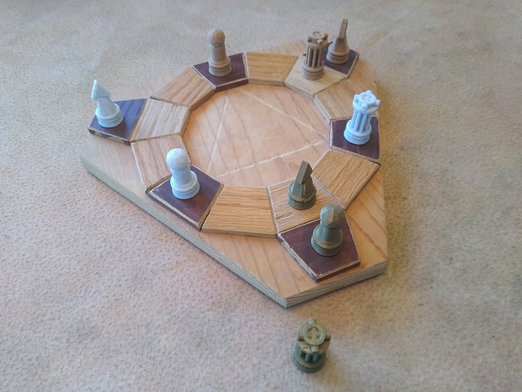 Original wooden board with 3D printed pieces